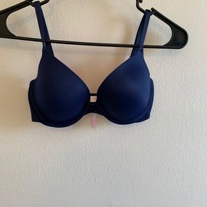 NWOT VS bra